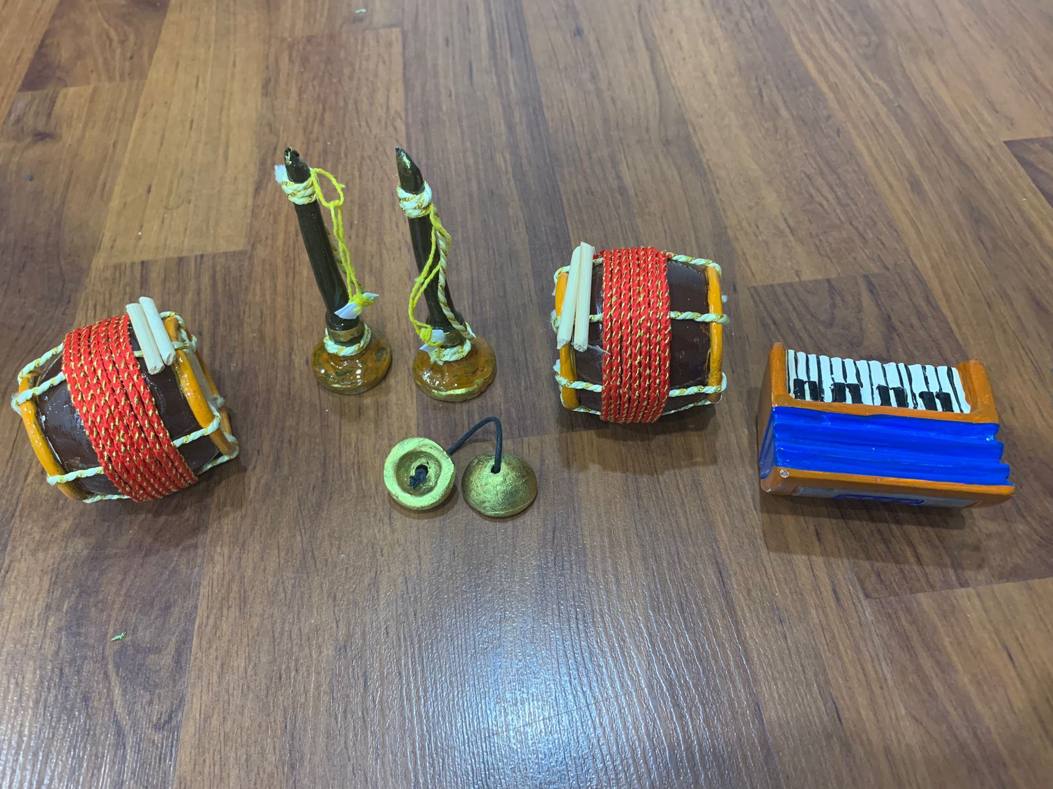 Musical Instrument Miniature Set Stork Traders musical-instrument-miniature-set-stork-traders