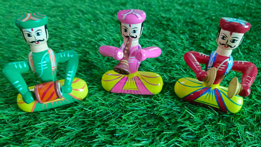 Wooden musical doll set