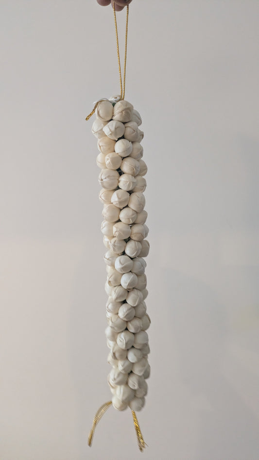 Artificial jasmine string